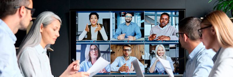 IT-Security-Teams müssen Kommunikation zu einer ihrer Hauptaufgaben machen, um als starker Partner für die digitale Transformation wahrgenommen zu werden. IT-Security-Teams müssen Kommunikation zu einer ihrer Hauptaufgaben machen, um als starker Partner für die digitale Transformation wahrgenommen zu werden.