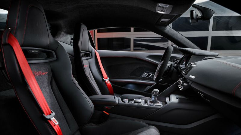 Das Sondermodell ist mit leichten Schalensitzen ausgestattet. (Bild: Audi)