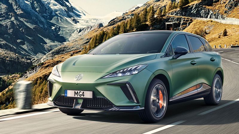 Ab Mitte Juli ist der über 400 PS starke Kompaktstromer MG 4 Electric X-Power bestellbar.(Bild:  MG)