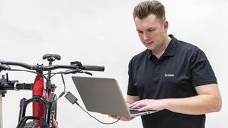 Das Drehmoment des Motors kann legal verbessert werden. Bei den Antrieben von Panasonic und Brose kann das Drehmoment von 70 oder 75 Newtonmeter auf 90 oder 95 Newtonmeter erhöht werden.  (Bild: www.brose-ebike.com | Pd-f)