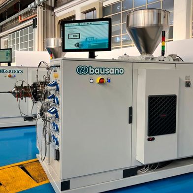 Sie liebäugeln damit, sich einen neuen Exruder ins Haus zu holen? Dann sollten Sie sich das hier beschriebene Angebot von Bausano näher betrachten, denn damit handle man nicht nur nach wirtschaftlichen Überlegungen, sondern auch im Sinne des Materialkreislaufgedankens ... (Bild: Bausano)