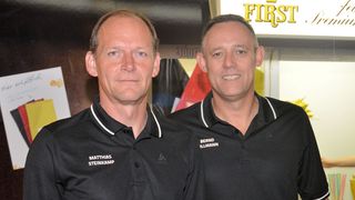 Die Tarox-Vorstände Matthias Steinkamp (l.) und Bernd Tillmann präsentierten auf der Hausmesse erstmals das ganzheitliche Betreuungskonzept „Smart Business“. (BIld: IT-BUSINESS)