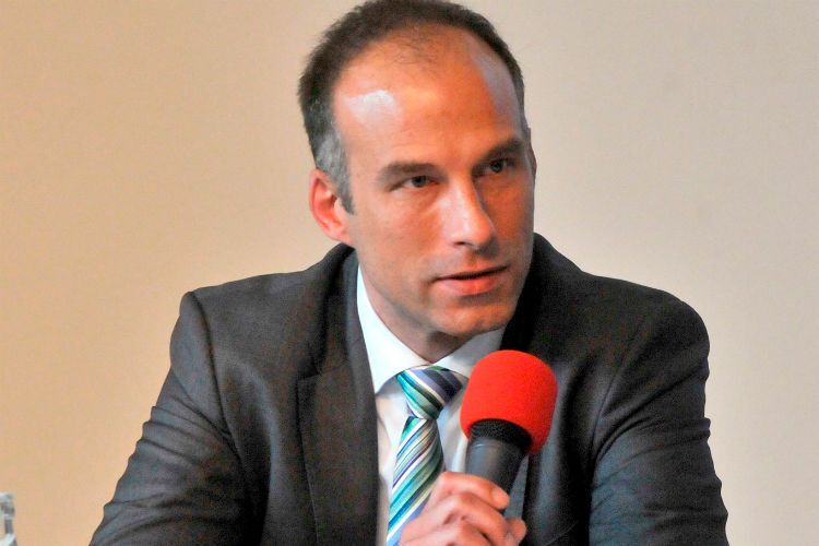 Lars Purkarthofer (United Parcel Service Deutschland) informierte, dass bei UPS bereits etwa jedes 14. Fahrzeug einen alternativen Antrieb besitzt. (Foto: Zietz)