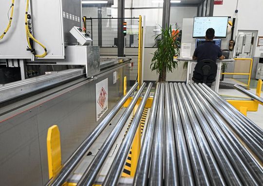 Dank der Unterwasser-Ultraschallanlage wird Cogne auch den höchsten Qualitätsanforderungen kritischer Industrien gerecht.  (Bild:  Cogne)