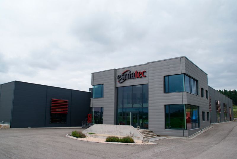 Der Firmensitz von Esmatec in Stimpgach. (Bild: Esmatec)