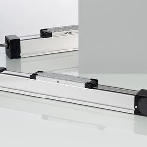 RK Rose+Krieger bietet insgesamt acht verschiedene nach EN ISO 14644-1 getestete Varianten der spindel- bzw. zahnriemengetriebenen RK Duoline Clean für den Reinraumeinsatz an.