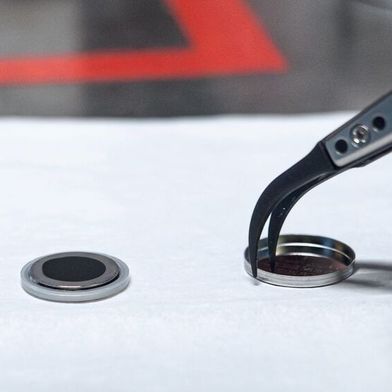 The graphene electrode is the secret behind the new supercapacitors. (Image:Empa)