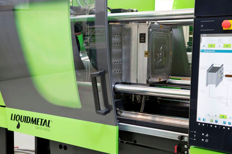 Basis für die neue Spritzgießmaschine ist eine vollelektrische Engel e-motion. (Bild: Engel Austria)