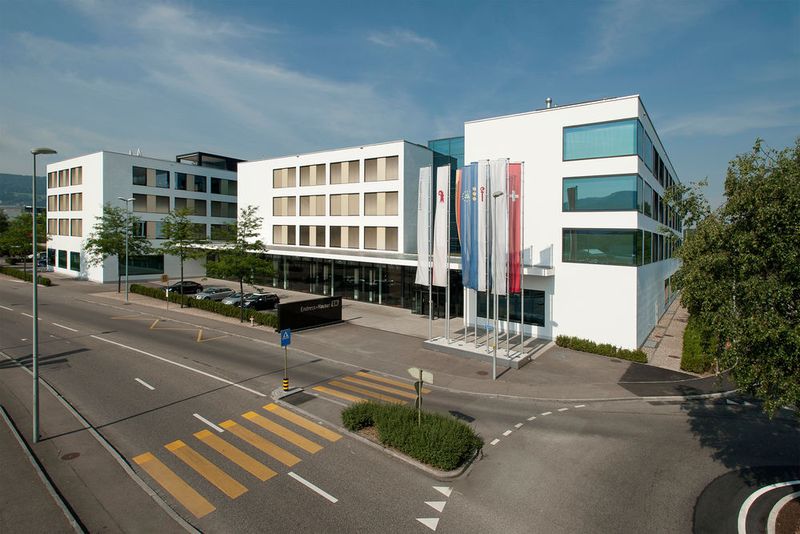 Der Sitz der Endress+Hauser Gruppe im schweizerischen Reinach. (Bild: Endress + Hauser)
