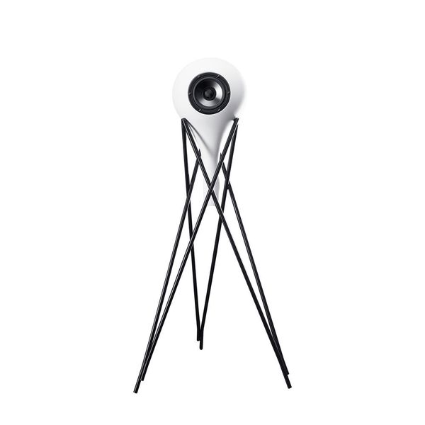 Feiner Klang von Raumfeld trifft auf feines Porzellan von Rosenthal: Der weltweit erste aus Porzellan gefertigte Streaming-Lautsprecher Teufel X Rosenthal verbindet technisches Knowknow, innovative Materialien und einzigartige Formgebung. Die Porzellankörper der Lautsprecher werden bei Rosenthal in Selb handgefertigt. Für knapp 3.000 Euro gibt es den Lautsprecher bei www.rosenthal.de. (www.rosenthal.de)