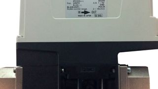 Die elektronischen Durchflussregler FC2W sind speziell für den Einsatz mit Wasser konzipiert. Alle benetzten Teile sind überwiegend aus rostfreiem Edelstahl gefertigt. (Bild: SMC Pneumatik)