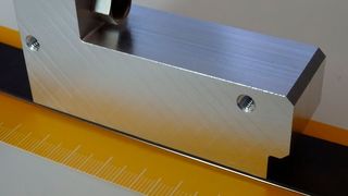 Mit IO-Link wird die durchgängige Kommunikation bis in die Sensorebene ermöglicht. (Elgo)