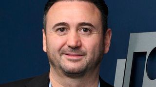 Christian Reinwald rät von Panikkäufen ab, doch sollte man seiner Meinung nach absehbaren und kritischen Bedarf rasch decken.   (Bild: Reichelt Elektronik)