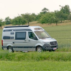 Der Regent S präsentiert sich weiterhin mit 5,93 Metern Länge als kompaktes Fahrzeug, das ...(Bild:  La Strada)