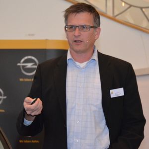 Unternehmensberater Georg Hensch: „Heute zählt die Story, nicht mehr das Produkt.“(Foto:  Rehberg)