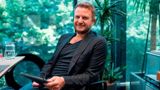 „Auch wenn die meisten Betriebe wirtschaftlich gesund sind, sollen sie sich gerade in Krisenzeiten für die Zukunft fit machen“, rät Brancheninsider Maximilian Kraft. (Bild: Anija Schlichenmaier/ Pates)