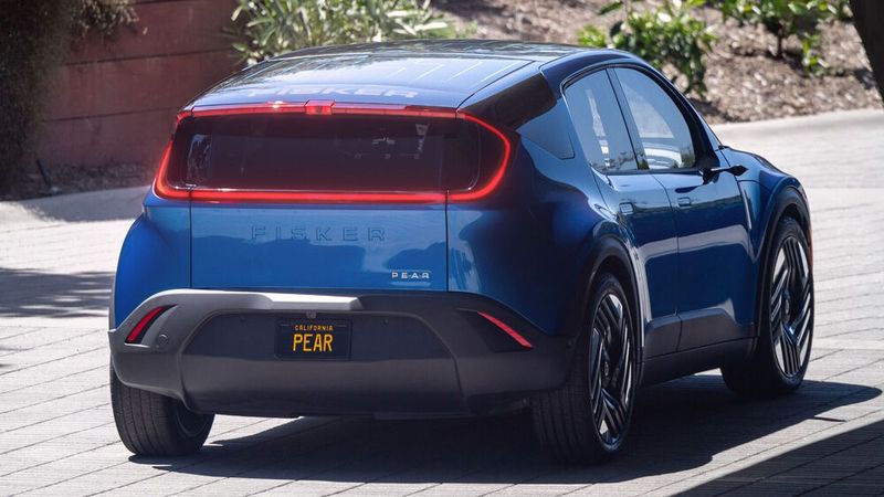 Das Rücklicht des Pear bildet ein großes LED-Oval. (Bild: Fisker)