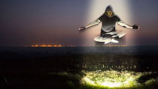 Xavier Gonzalez von Cyxtera beschreibt, wie insbesondere Mittelstandsunternehmen von HCI profitieren, ja, geradezu „abheben“ können.  (Bild: Benjamin Balazs auf Pixabay)