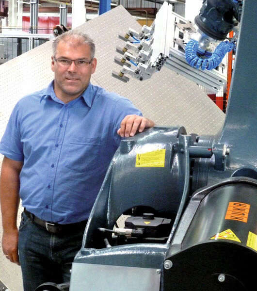 Steffen Bayer, Betriebsleiter der Terex HFM in Gerabronn und ein ausgesprochener Experte in Sachen Blechverarbeitung: 