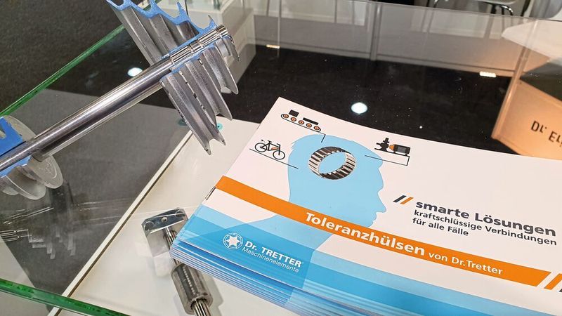 Toleranzhülsen erzeugen eine reibschlüssige, aber dennoch lösbare Verbindung.  (B.Richter/konstruktionspraxis)