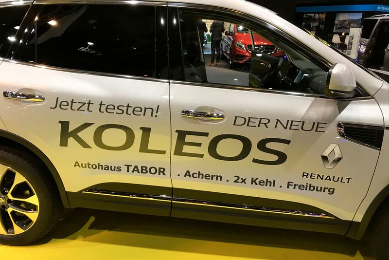 Und den neuen Renault Koleos zeigt das Autohaus Tabor. (Michel / »kfz-betrieb«)