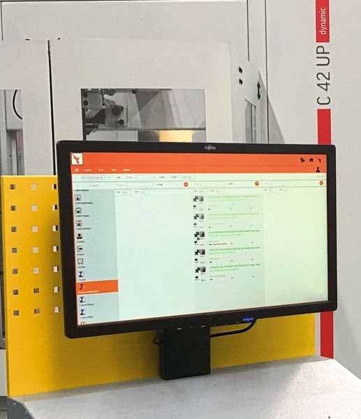 An den NC-Maschinen sind über das MES-System alle für die Organisation und die Fertigung erforderlichen Informationen in Echtzeit abrufbar.  (Bild: Open Mind)