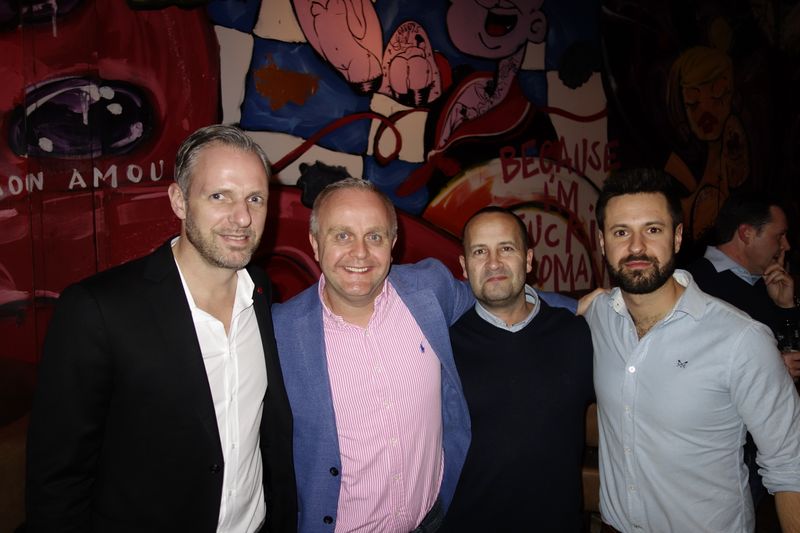 (v. l.) Björn Siewert, S&K, mit Dimitri Haddeman, Richard Taylor und Steven Roberts, Dell. (Bild: IT-BUSINESS)