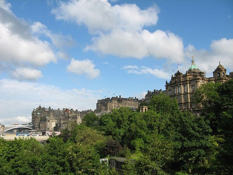 Die Skyline von Edinburgh. (Archiv: Vogel Business Media)