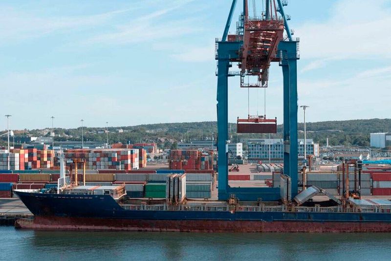 Das Projekt „5G Port of the Future“ des Hafens von Livorno wurde bei den Hannover Messe Digital Days ausgezeichnet.(Bild:  obs/Ericsson)