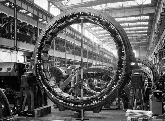 Ein Mitarbeiter des Dynamowerks, Aufnahme um 1929. (Siemens)