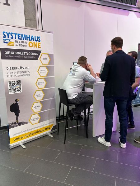 Systemhaus.One war ebenfalls mit einem Stand vertreten. (Bild: Vogel IT-Medien)