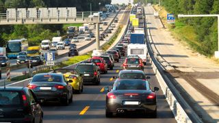 In Deutschland ist jeder Vierte für das Verbrenner-Aus in der EU ab 2035. (Bild: frei lizenziert )