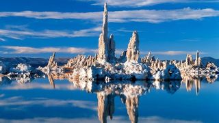 Heimat des von der NASA neu entdeckten Arsen-Bakteriums – der kalifornische Mono Lake.  (Bild: fotocommunity.com)