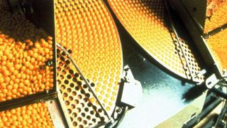 Abb. 1: Medikamentenproduktion bei Astra Zeneca  (Bild: Astra Zeneca)