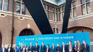 Vorstellung der überarbeiteten Wasserstoffstrategie im Hafenhaus des Port of Antwerp-Bruges (Bild: Port of Antwerp-Bruges)