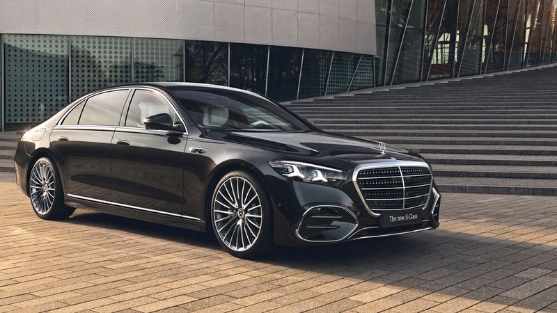 Meistverkauftes Modell in der Oberklasse im Februar 2026: Mercedes S-Klasse mit 214 Neuzulassungen. (Bild: Mercedes-Benz)