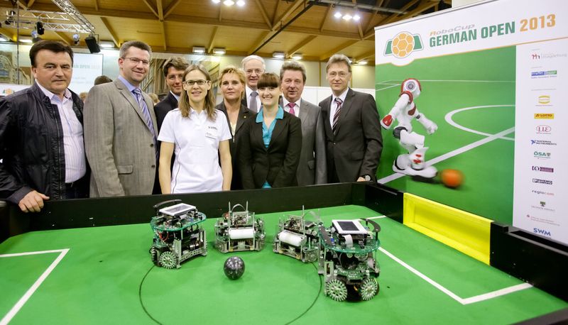 Spannender Roboterwettbewerb: Rückblick auf den Robocup 2013. (Bild: Robocup/Andreas Lander)