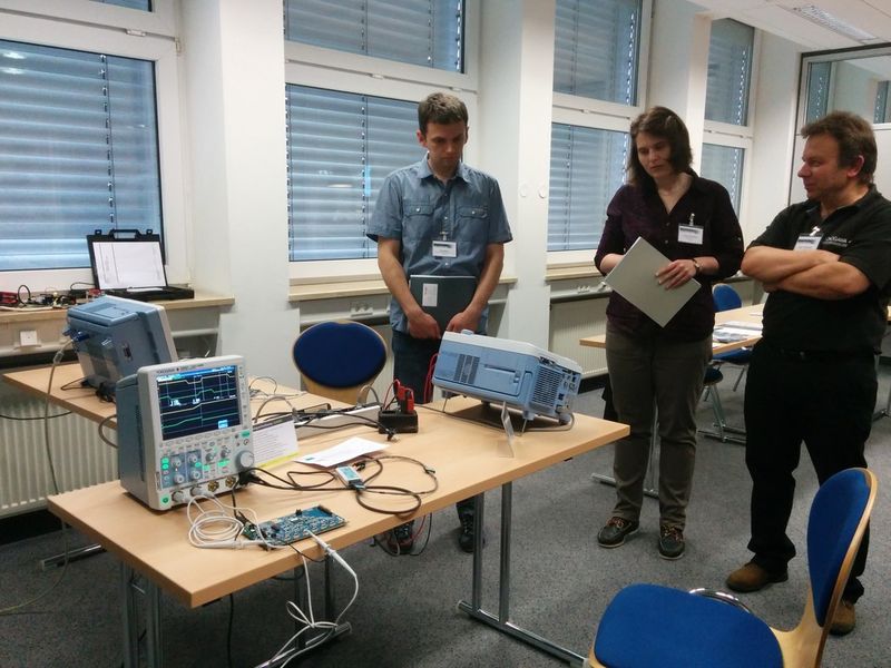 Das DX8000 von Yokogawa ist Leistungsmesser und Oszilloskop in einem Gerät. (ELEKTRONIKPRAXIS)