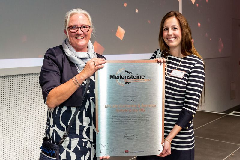 Eplan erhält den Meilenstein der Automation für E-CAD, denn das Unternehmen ermöglicht mit seiner Pionierleistung die konsequente Digitalisierung aller Prozesse und Daten vom Engineering über die Fertigung bis hin zu Betrieb und Wartung, was die Grundvoraussetzung für Industrie 4.0 ist. 
 (Stefan Bausewein Photographie)