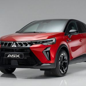 Der ASX soll sich nun stärker von seinem Schwestermodell Renault Captur abheben.(Bild:  Mitsubishi)