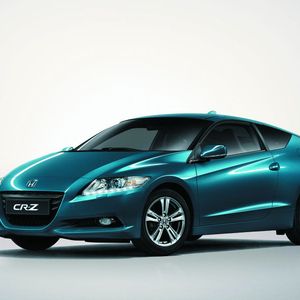 Die Studie des Hydridsportwagens Honda CRZ war schon auf vielen Messen zu sehen. Jetzt wird das Serienmodell enthüllt.