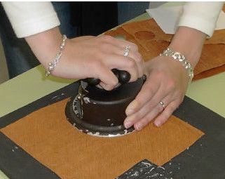 Kontinuierliche Materialforschung eröffnet immer neue Funktionalitäten und Anwendungsfelder (Bild: Bark Cloth)