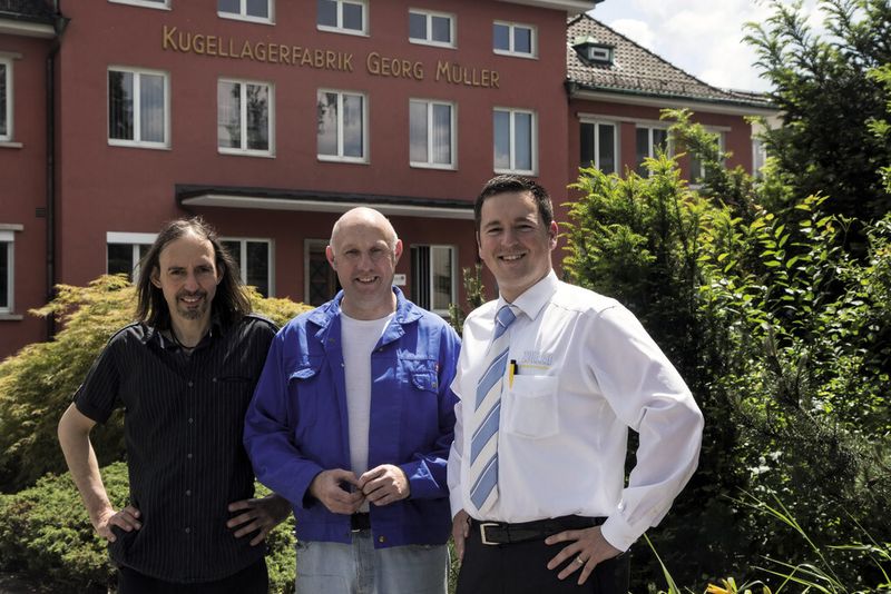 Das GMN-Umsetzungsteam Harald Distler und Johannes Singer mit Markus Röttgen von Zoller. (Bild: Zoller)