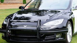 Die Polizei in Fremont setzt zu Testzwecken auf ein Tesla Model S 85. (Fremont Police Department)