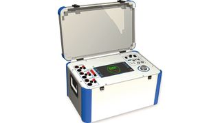 Der Funktionsumfang des tragbaren Prüfsystems PTS 3.3 Gen-X geht weit über die Genauigkeitsprüfung einzelner Zähler hinaus. (EMH Energie-Messtechnik)