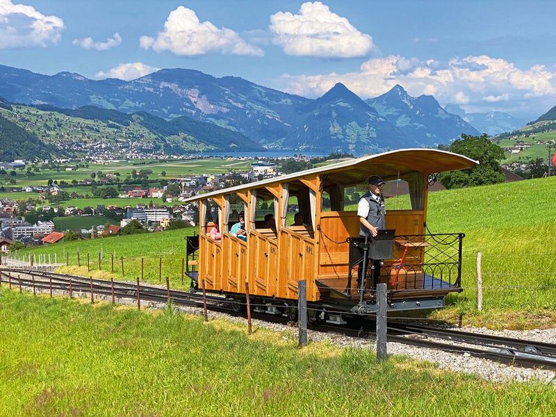 Die Standseilbahn aus der unteren Sektion der Stanserhorn-Bahn ist aus dem Jahr 1893. (Bild: Anne Richter, SMM)