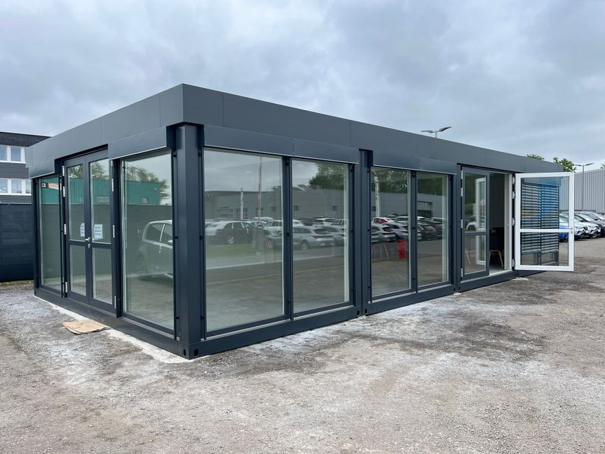 verkaufspavillon--verkaufscontainer--bu--rocontainer-von-hacobau-gmbh- (HaCoBau Hallen und Container Systeme GmbH)