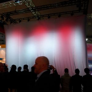 Die Enthüllung der Ventis-3015AJ am ersten Messetag in Hannover.