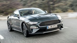 Der Kinoklassiker „Bullit“ ist untrennbar mit dem Mustang verbunden. Zum 50. Jubiläum bringt Ford nun eine limitierte Edition mit diesem Name. (Ford)