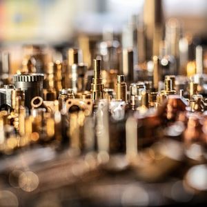 Eine Milliarde Drehteile produziert das Unternehmen im Jahr u. a. für Kunden aus der Luftfahrt, der Baubranche und für Lieferanten von Netzinfrastruktur.